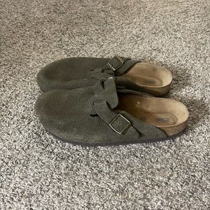 Green Birkenstock Boston Clog